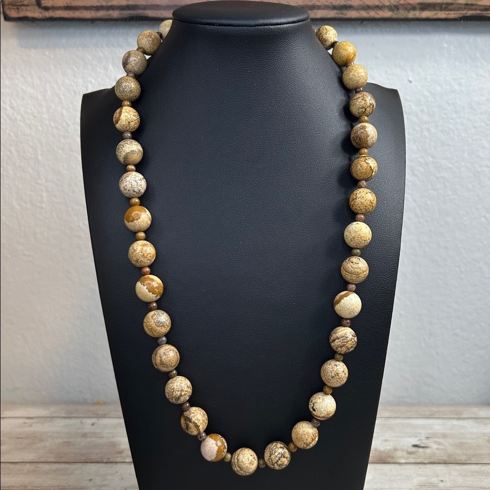 Picture Jasper Stone Necklace with 1/20 14k GF Clasp